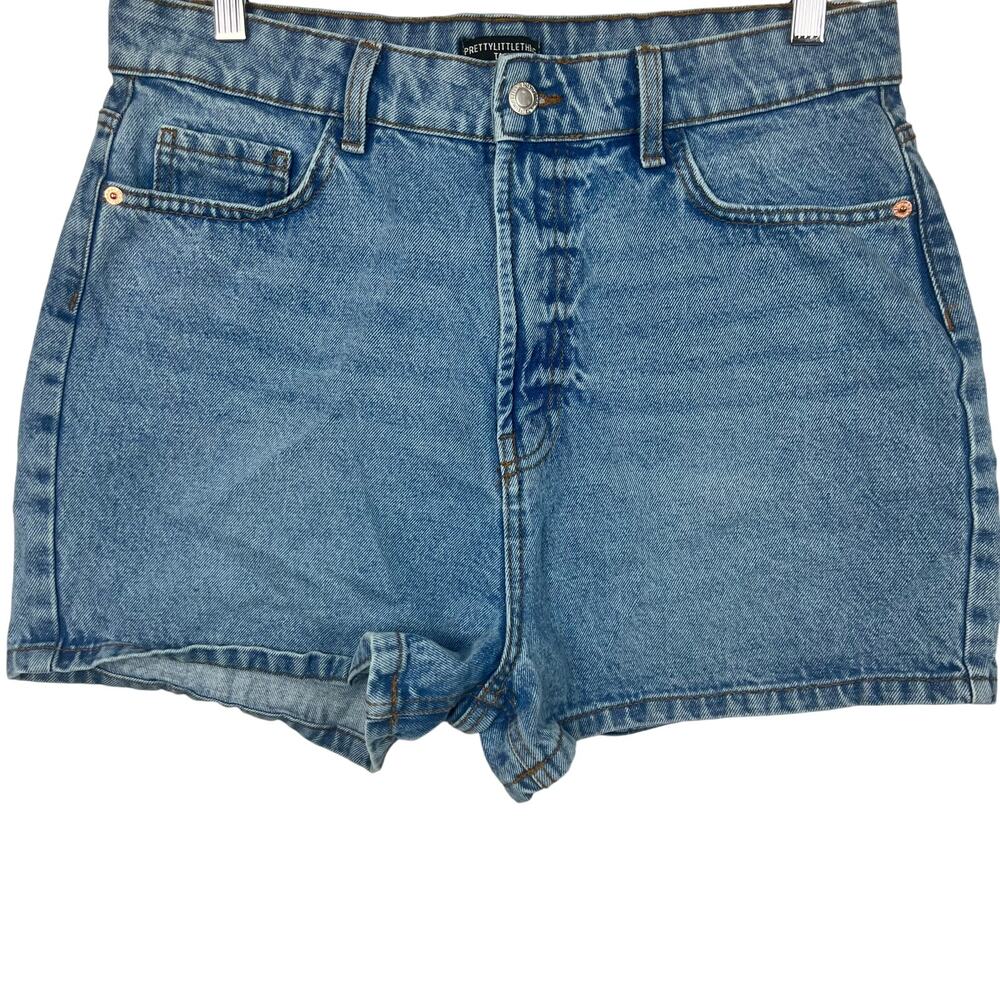 PrettyLittlething Women’s Denim Short Size 10 Tall